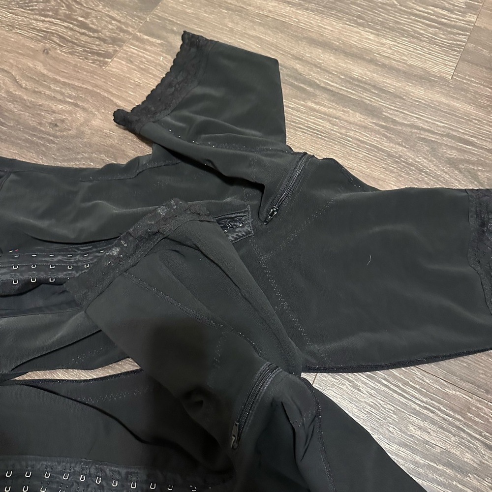 Snatched Body faja waist trainer shapewear M